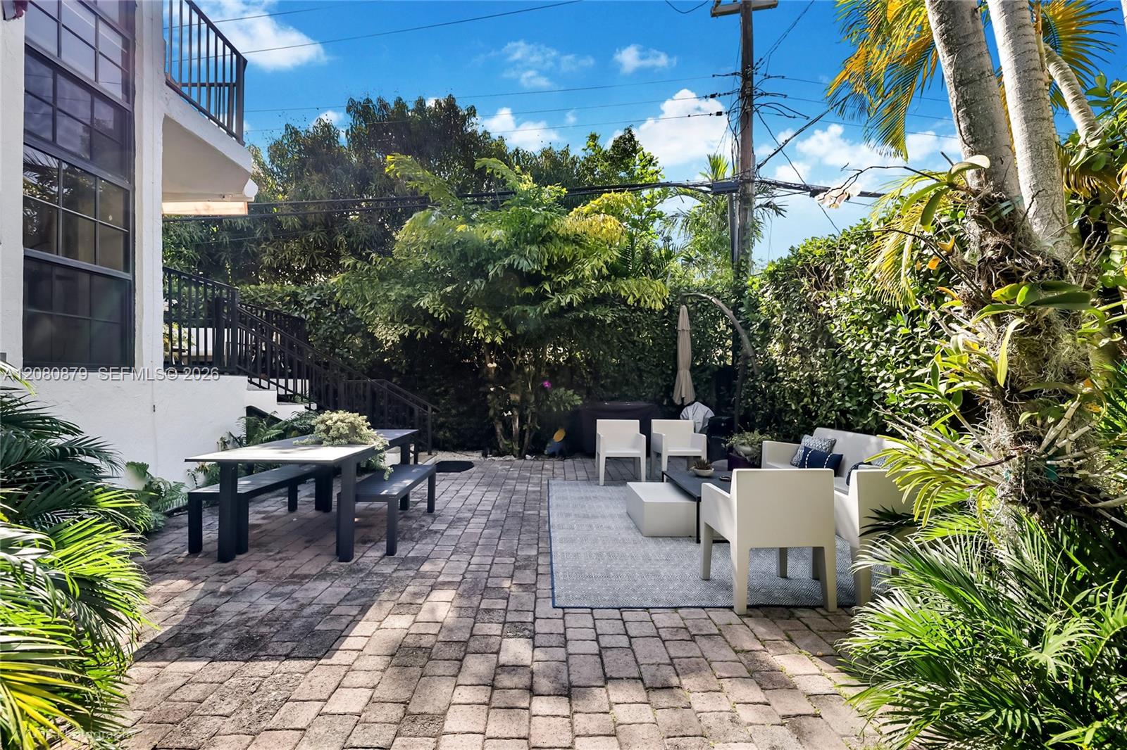 596 Fernwood Road, Unit B Key Biscayne, FL 33149 - Photo 19 of 24 Gallery Image 19