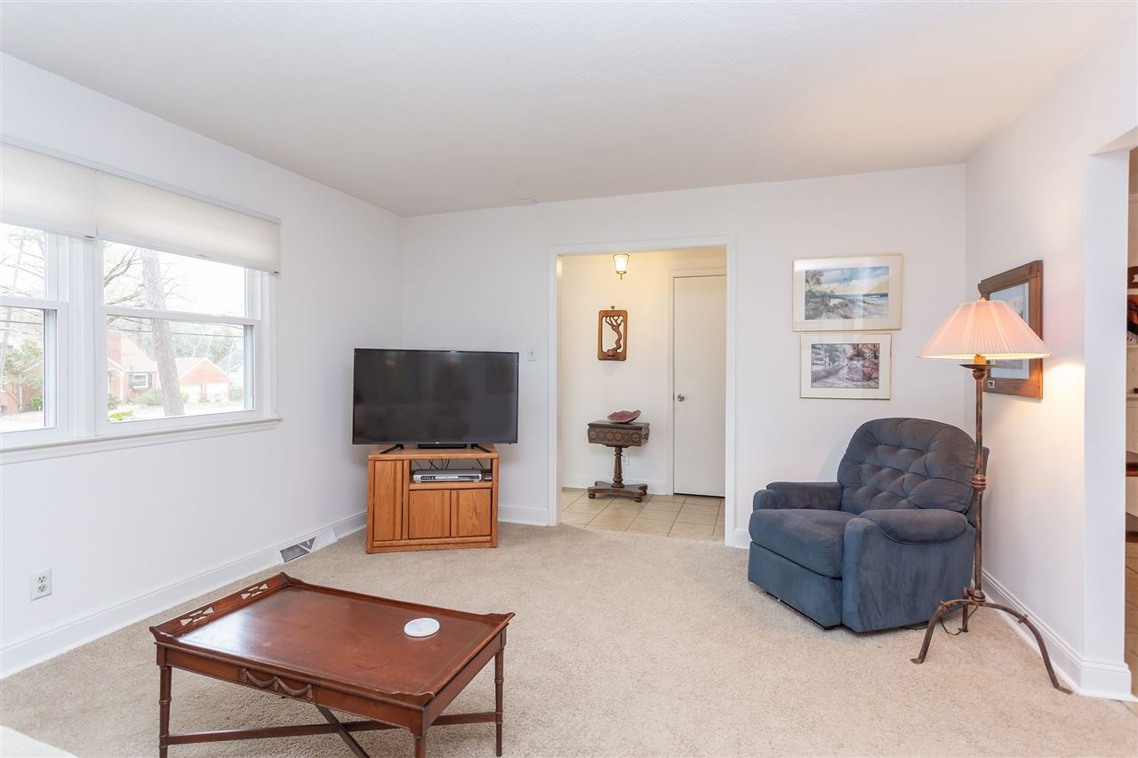 3113 Hope Valley Road Durham, NC 27707 - Photo 6 of 26 Photo 6