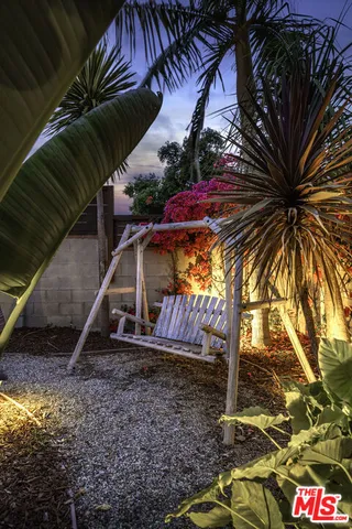 $1,866,000 | 2201 West Clark Avenue, Burbank, CA 91506