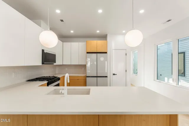 $1,294,800 | 409 Alston Street, Raleigh, NC 27601