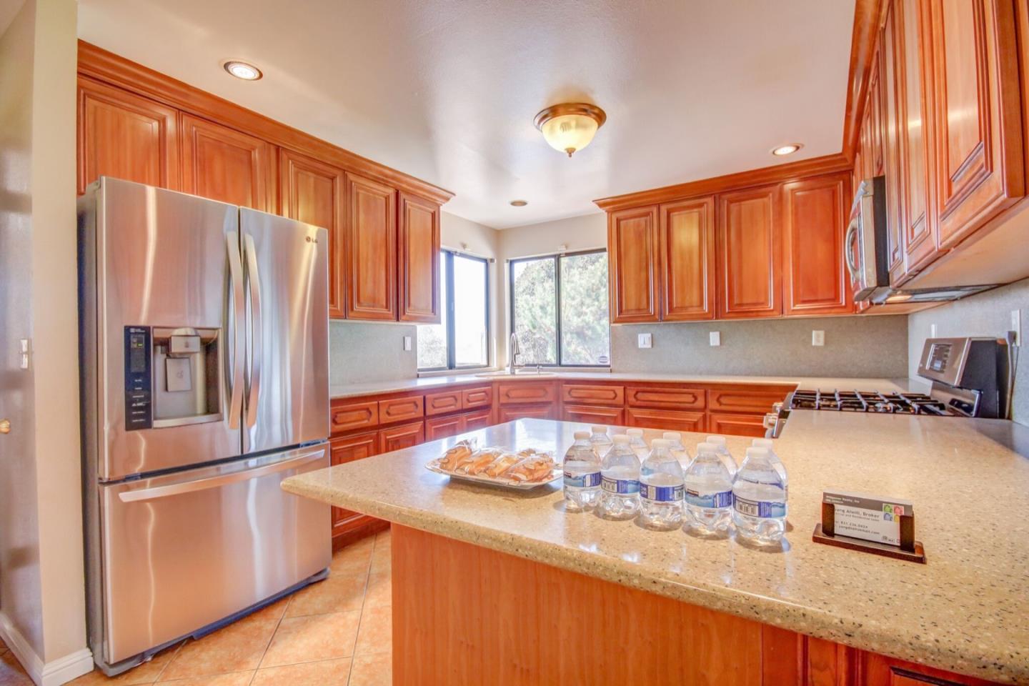 18354 Meadow Ridge Road Salinas, CA 93907 - Photo 2 of 50 Gallery Image 2