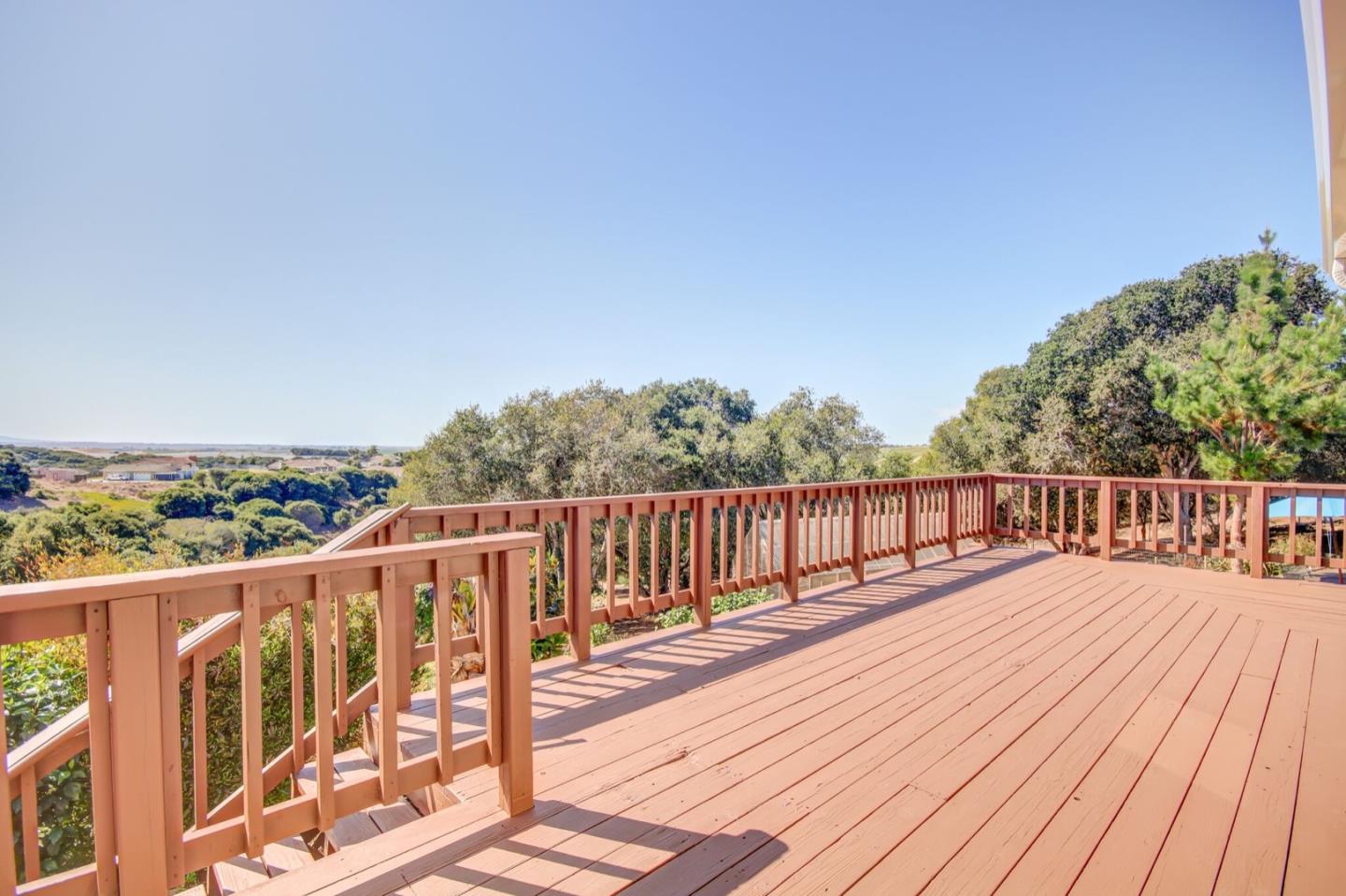 18354 Meadow Ridge Road Salinas, CA 93907 - Photo 25 of 50 Gallery Image 25