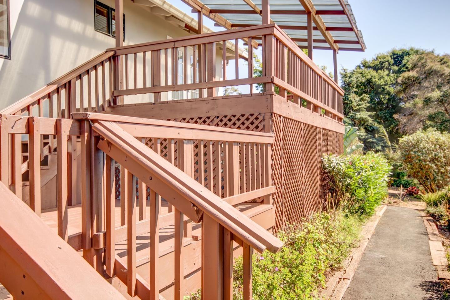 18354 Meadow Ridge Road Salinas, CA 93907 - Photo 30 of 50 Gallery Image 30