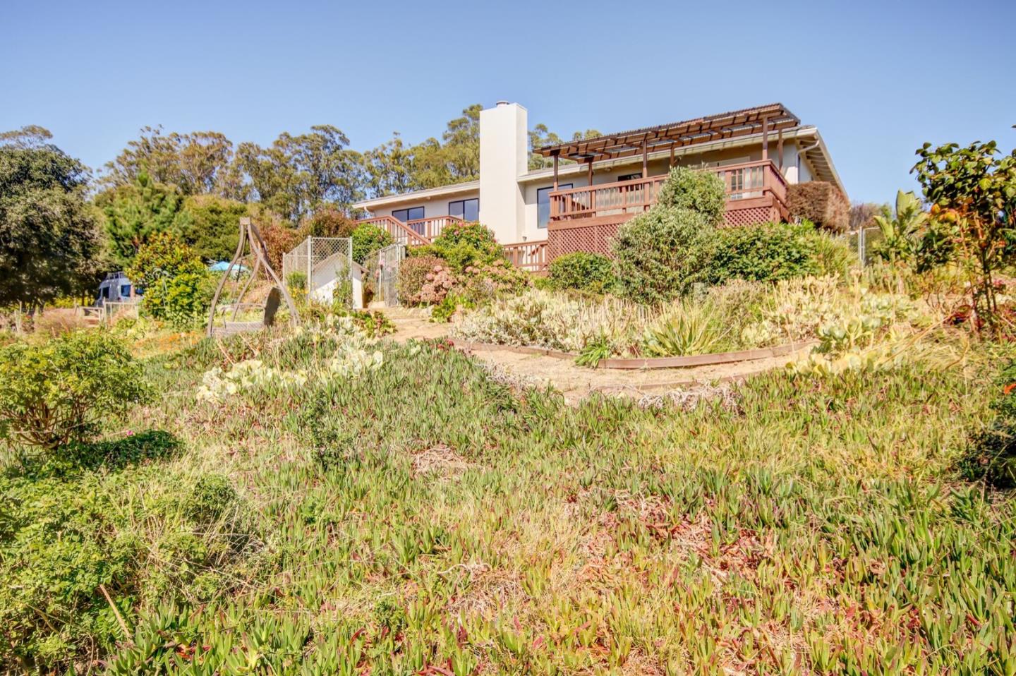 18354 Meadow Ridge Road Salinas, CA 93907 - Photo 44 of 50 Gallery Image 44