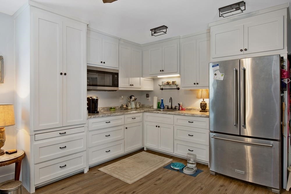 111 Asbury Hill Road Daphne, AL 36526 - Photo 18 of 26 Suite Kitchen