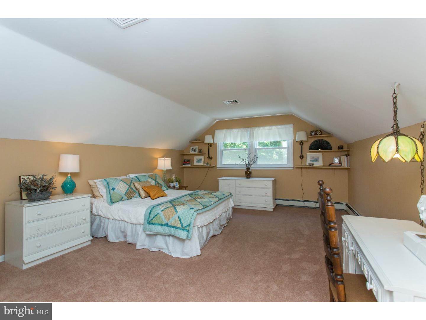 207 Glendale Road Wallingford, PA 19086 - Photo 20 of 25 Gallery Image 20