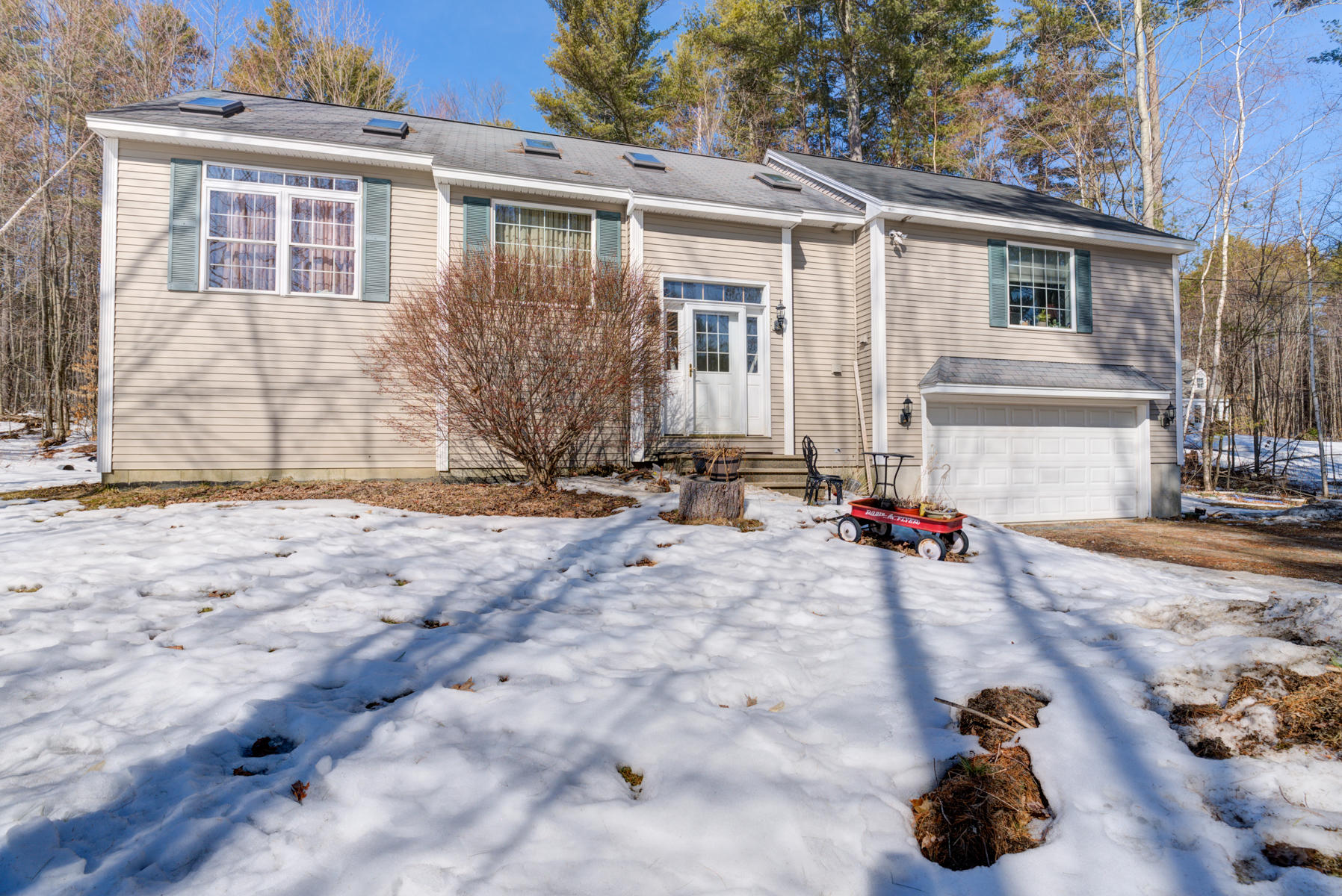 250 Pope Road Windham, ME 04062 - Photo 3 of 30 Pic#-4