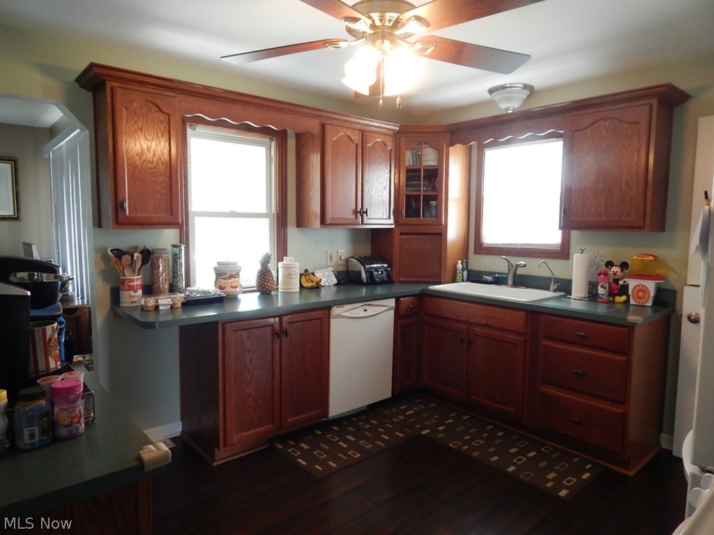 13740 Hathaway Road Cleveland, OH 44125 - Photo 4 of 16 Gallery Image 4