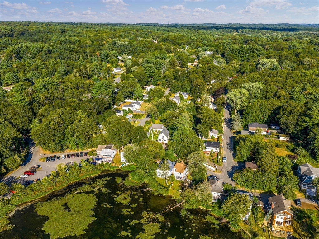 15 Crest Road Wayland, MA 01778 - Photo 28 of 36 a view of a large yard