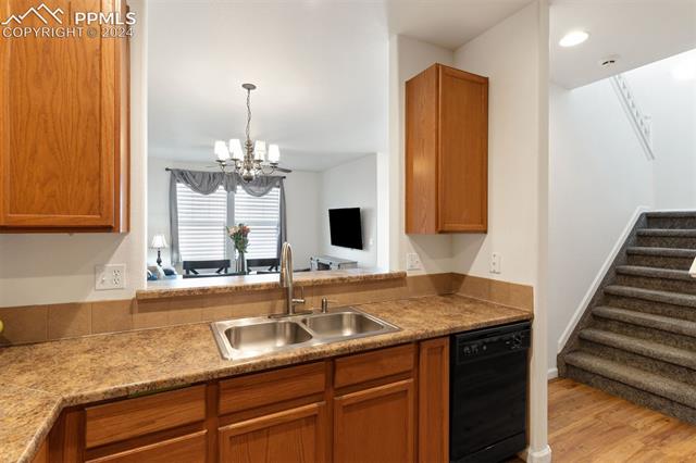 4159 Diamond Ridge View Colorado Springs, CO 80918 - Photo 10 of 22