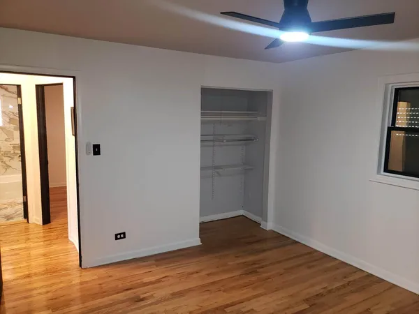 $2,500 | 1429 Kasten Drive, Dolton, IL 60419