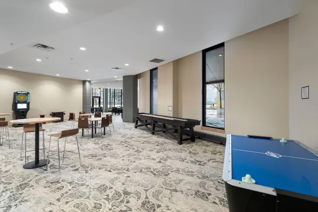 $3,995 | 1240 South 2nd Street, Unit 924, Minneapolis, MN 55415