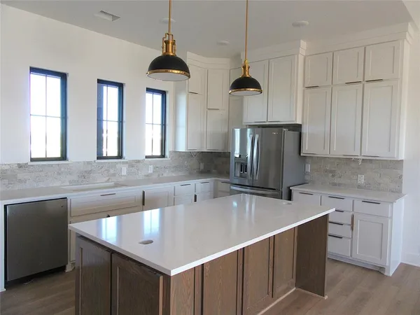 $875,000 | 611 Willow Moon Ranch Road, Crawford, TX 76638