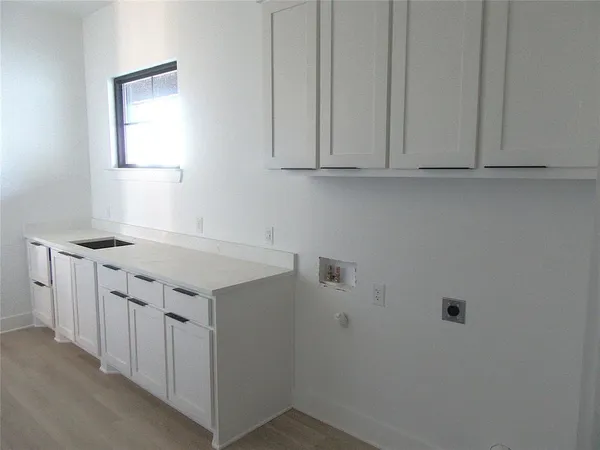 $875,000 | 611 Willow Moon Ranch Road, Crawford, TX 76638