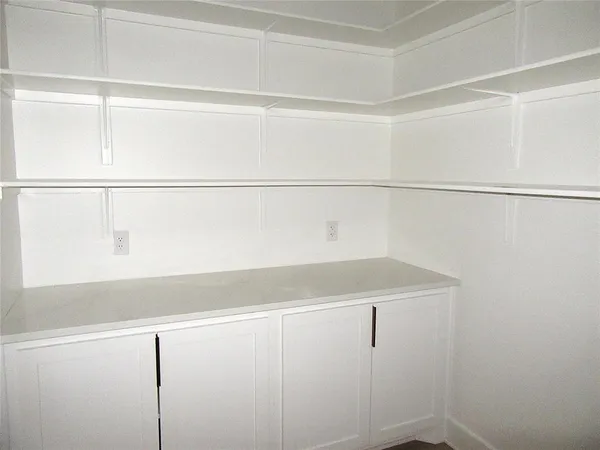 $875,000 | 611 Willow Moon Ranch Road, Crawford, TX 76638