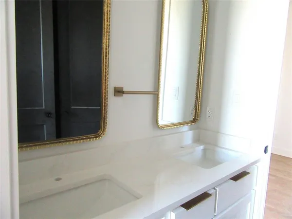 $875,000 | 611 Willow Moon Ranch Road, Crawford, TX 76638