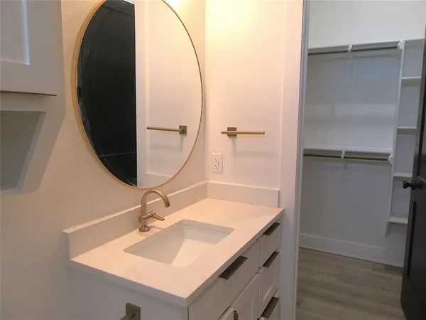 $875,000 | 611 Willow Moon Ranch Road, Crawford, TX 76638