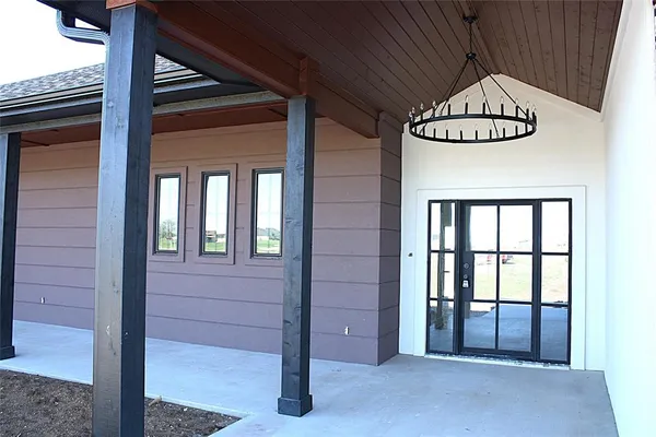 $875,000 | 611 Willow Moon Ranch Road, Crawford, TX 76638