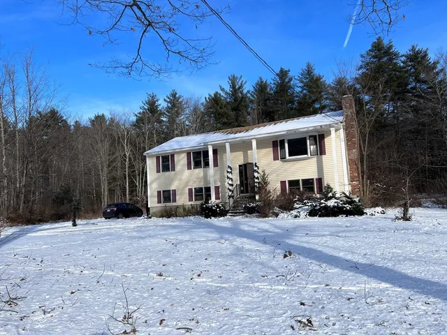 $3,500 | 23 Hospital Road, Templeton, MA 01436