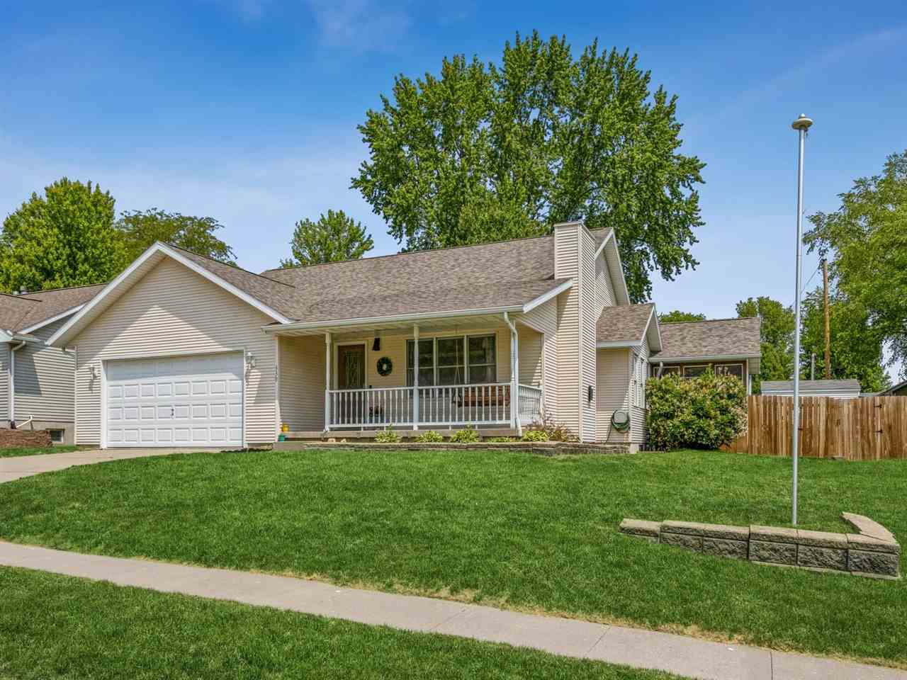 339 Blackberry Avenue Riverside, IA 52327 - Photo 1 of 37 Gallery Image 1