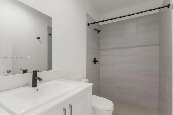 $2,500 | 412 Southwest 1st Street, Unit 1, Florida City, FL 33034