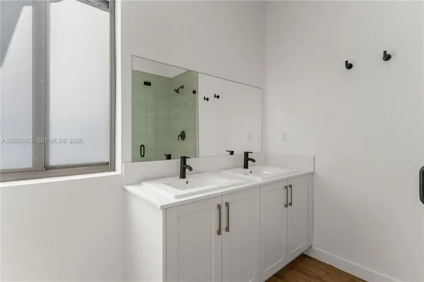 $2,500 | 412 Southwest 1st Street, Unit 1, Florida City, FL 33034