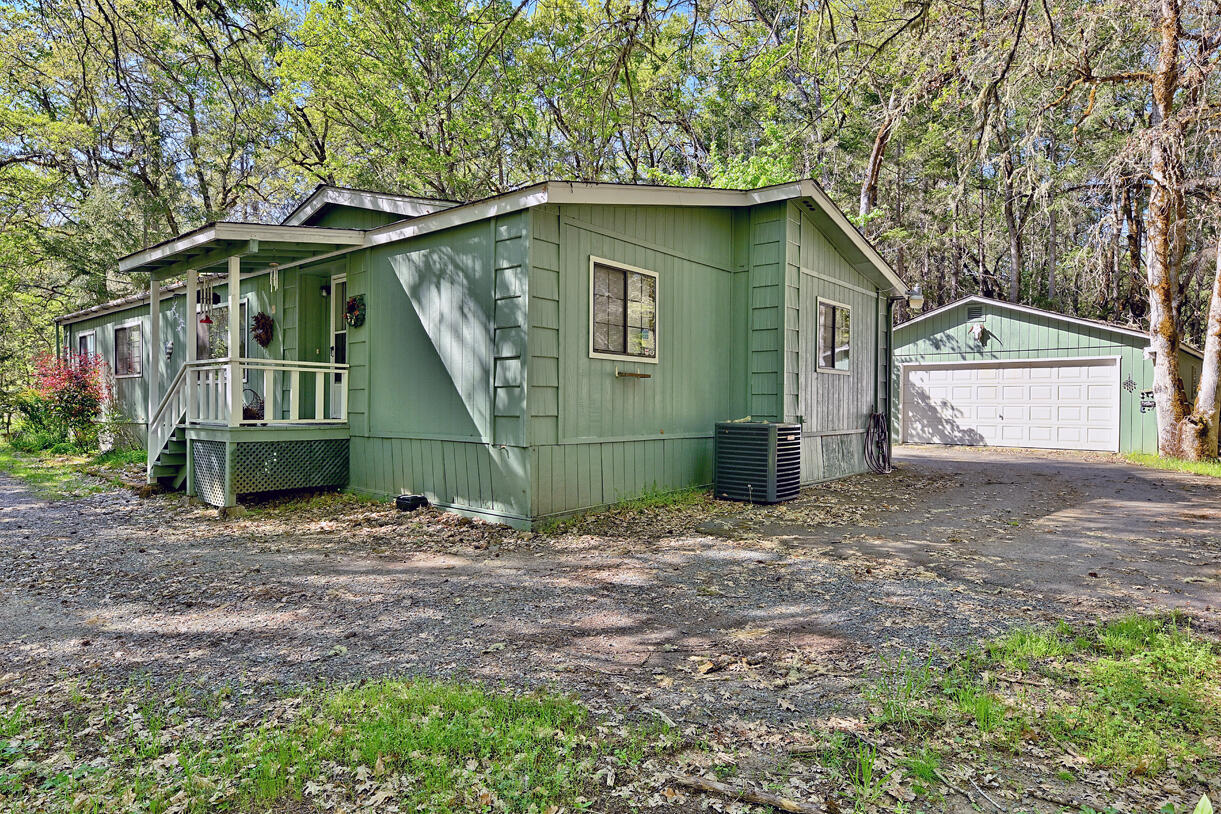 12342 Lower River Road Grants Pass, OR 97526 - Photo 25 of 25 DSC_2018