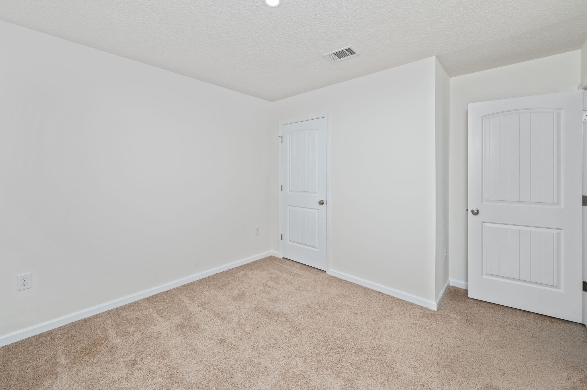 920 Merganser Way Crestview, FL 32539 - Photo 21 of 39 a view of an empty room