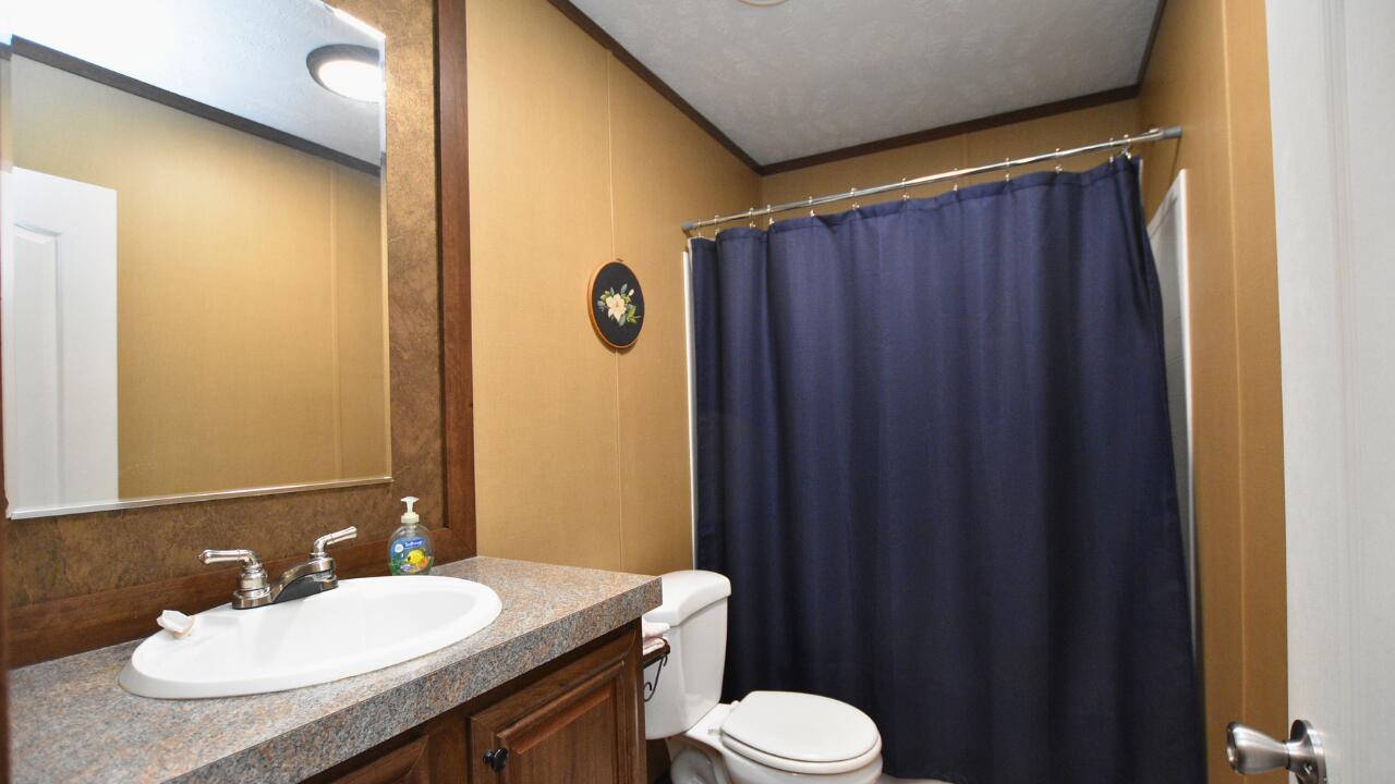 157 Roblyer Road Benton, TN 37307 - Photo 13 of 21 3
