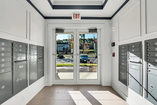 $3,200 | 2 Winslow Lane, Unit 201, North Grafton, MA 01536