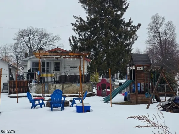 $400,000 | 14 High Street, Budd Lake, NJ 07828