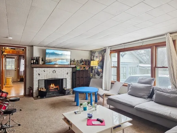 $400,000 | 14 High Street, Budd Lake, NJ 07828