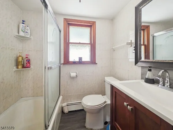 $400,000 | 14 High Street, Budd Lake, NJ 07828