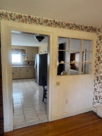 21 Trinity Avenue Worcester, MA 01605 - Photo 17 of 38