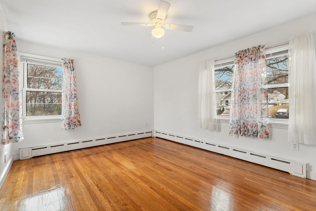 21 Trinity Avenue Worcester, MA 01605 - Photo 31 of 38