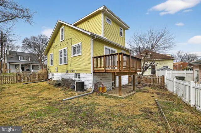 $974,500 | 2403 Burke Avenue, Alexandria, VA 22301