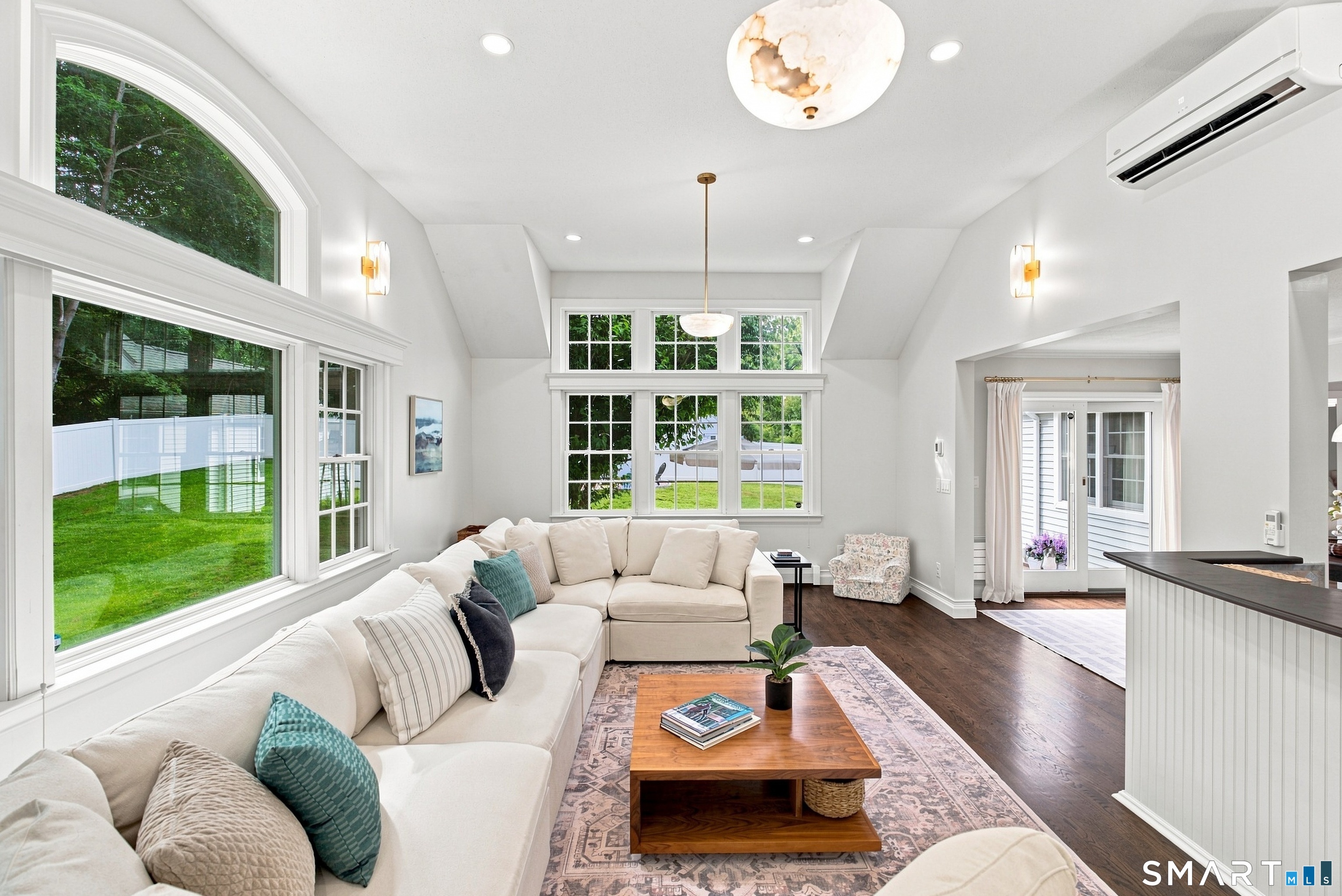 88 Stancliff Road Glastonbury, CT 06033 - Photo 6 of 34 Gallery Image 6