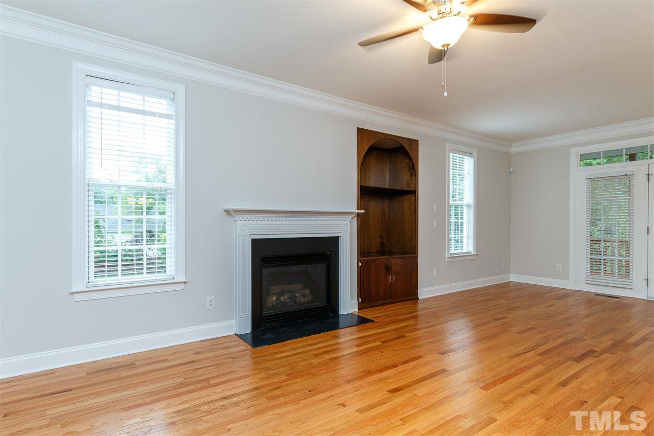204 Ebon Road Durham, NC 27713 - Photo 3 of 30