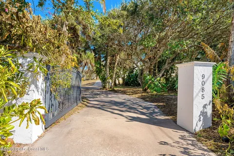 $2,899,999 | 9085 South Hwy A1A, Melbourne Beach, FL 32951