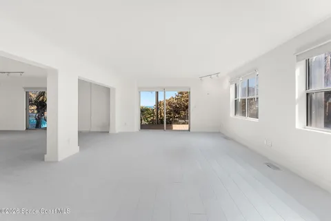 $2,899,999 | 9085 South Hwy A1A, Melbourne Beach, FL 32951