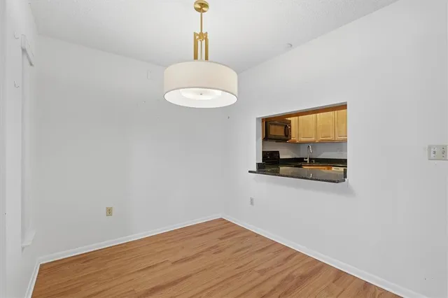 $150,000 | 1243 Pine Ridge Circle West, Unit D2, Tarpon Springs, FL 34688