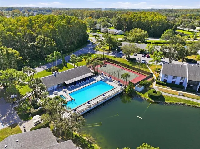 $150,000 | 1243 Pine Ridge Circle West, Unit D2, Tarpon Springs, FL 34688