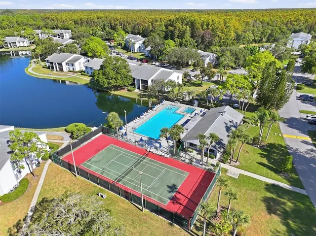 $150,000 | 1243 Pine Ridge Circle West, Unit D2, Tarpon Springs, FL 34688