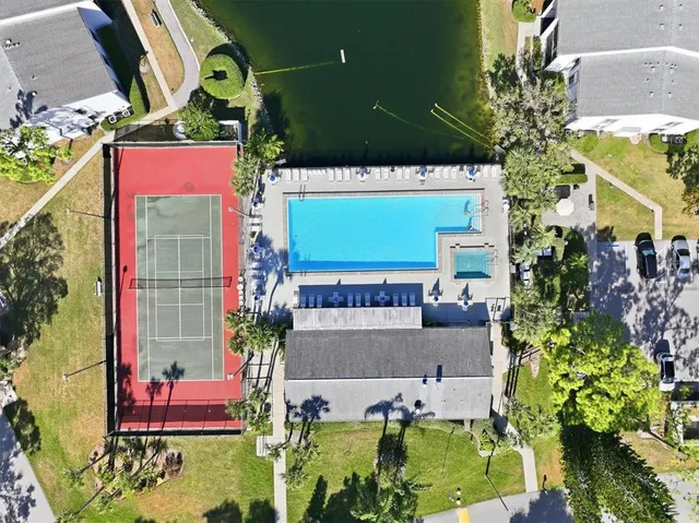 $150,000 | 1243 Pine Ridge Circle West, Unit D2, Tarpon Springs, FL 34688