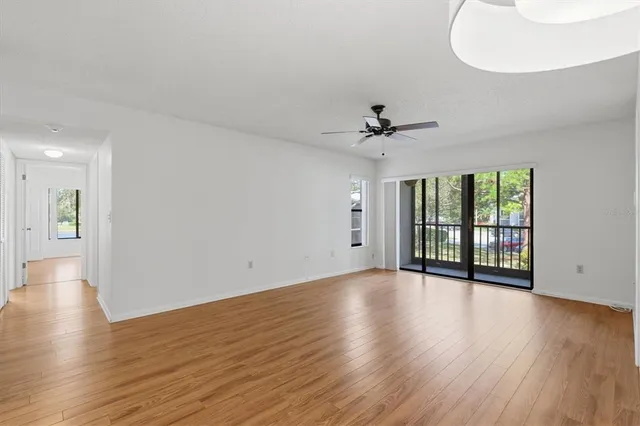 $150,000 | 1243 Pine Ridge Circle West, Unit D2, Tarpon Springs, FL 34688