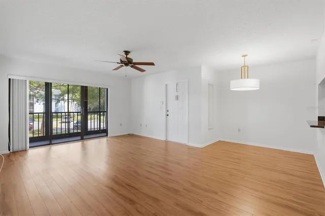 $150,000 | 1243 Pine Ridge Circle West, Unit D2, Tarpon Springs, FL 34688