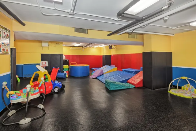 $325,000 | 7004 Boulevard East, Unit 2E, Guttenberg, NJ 07093