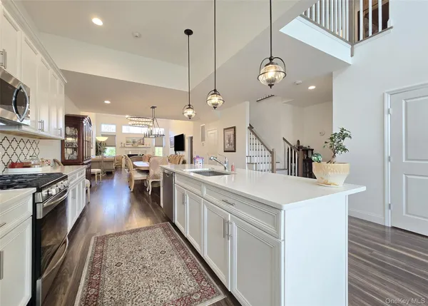 $769,000 | 137 Grace Hall Lane, Yaphank, NY 11980