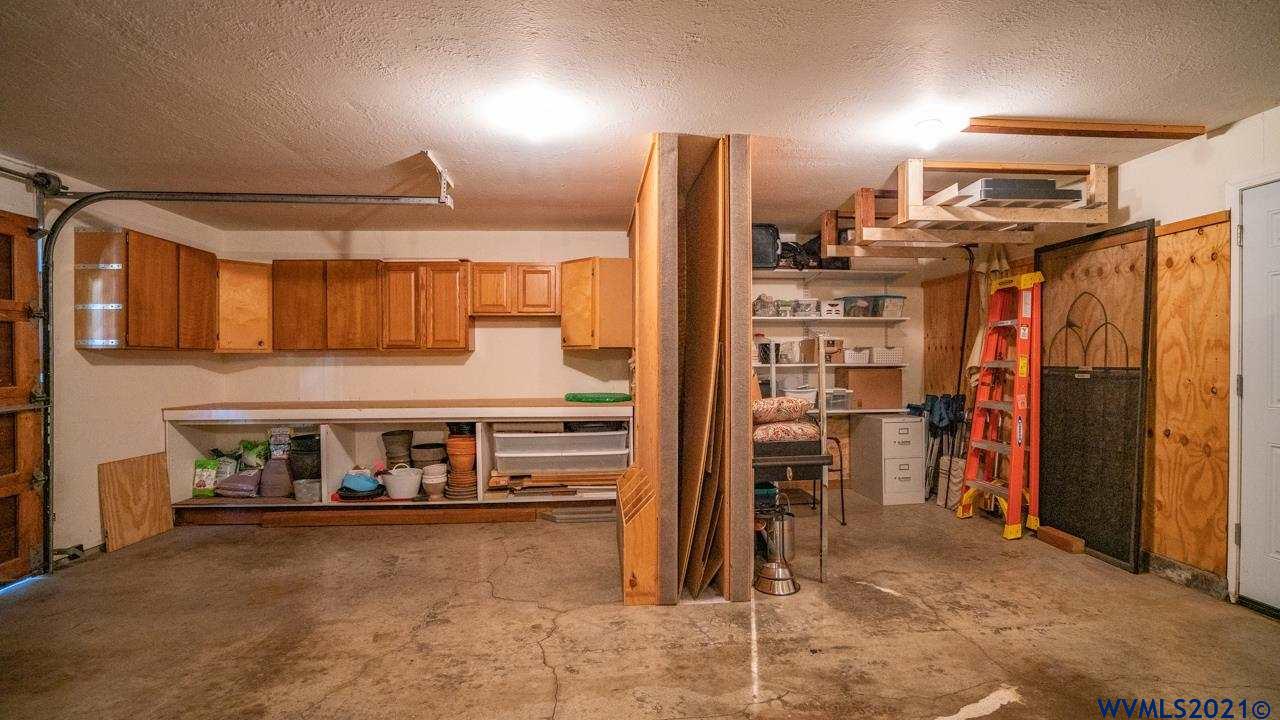 4334 Lone Oak Road Southeast Salem, OR 97302 - Photo 42 of 42 Gallery Image 42