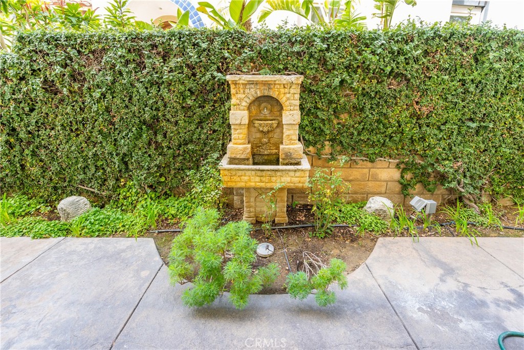 6193 Barons Way Oak Park, CA 91377 - Photo 13 of 58